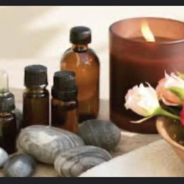 Aromatherapy Essential Oil Massage